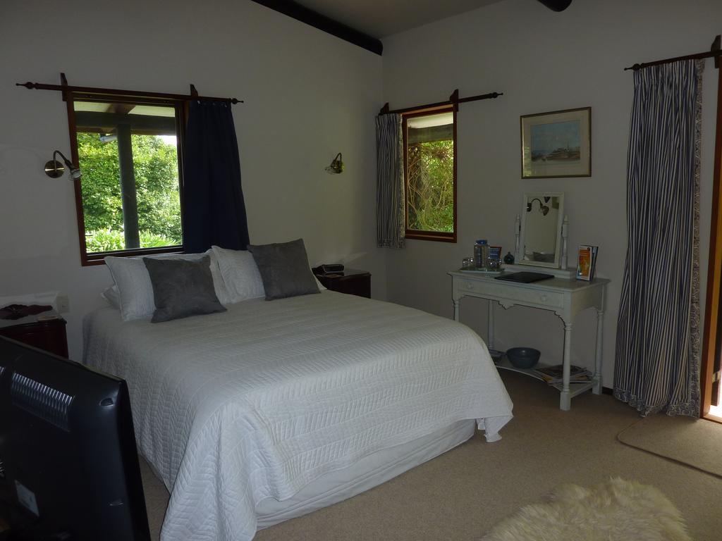 Thorold Country House Thames Bagian luar foto